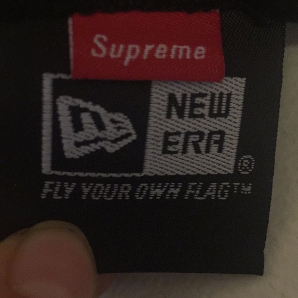 Supreme headband - Picture 3 of 3
